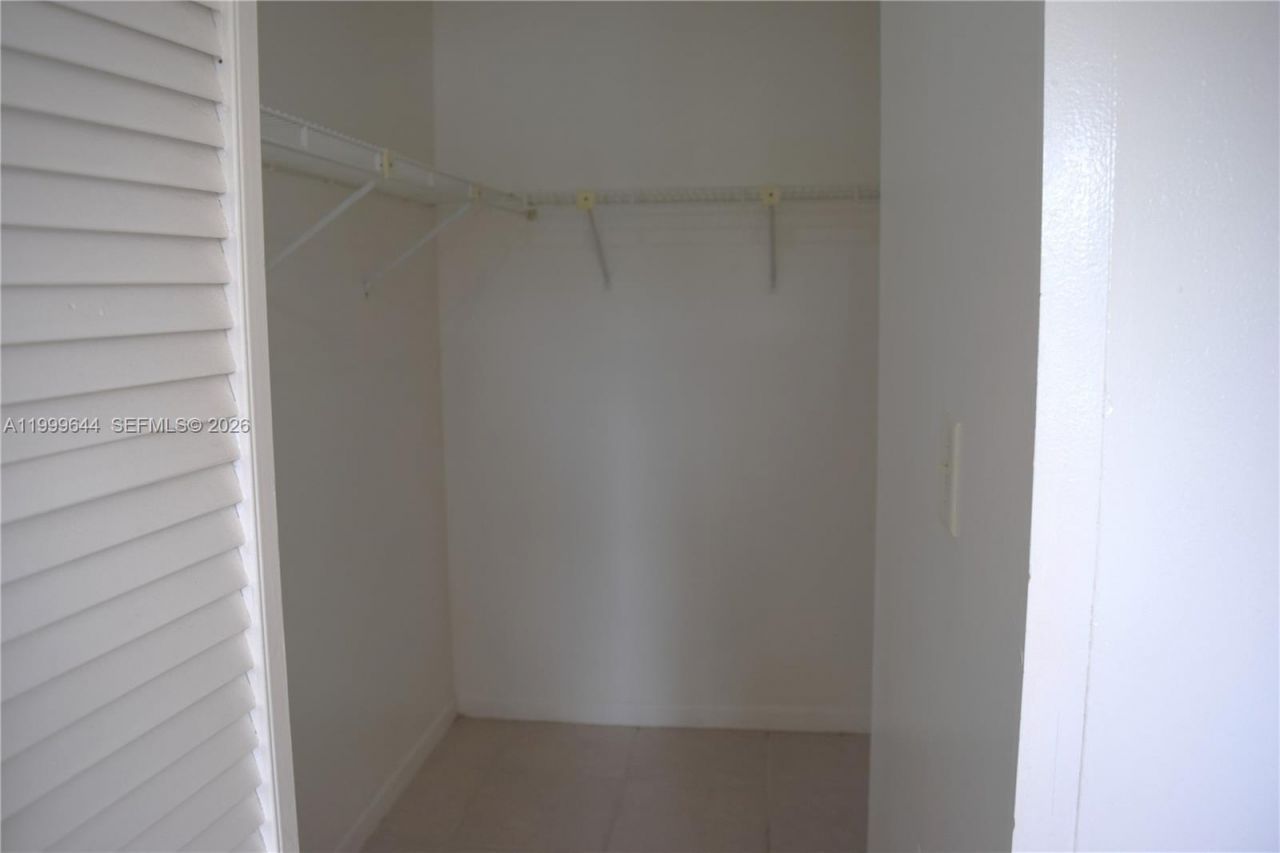 10013 Winding Lake Rd, Unit 102, Sunrise, FL 33351 Photo