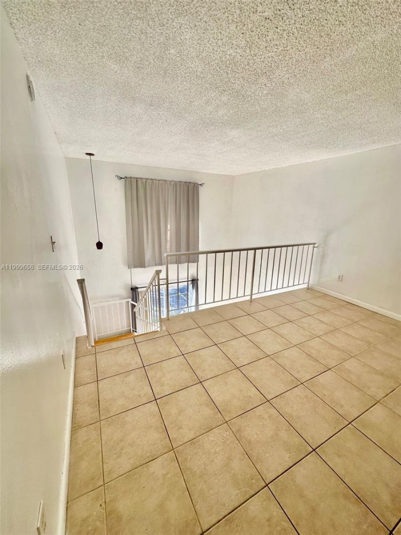 8550 SW 109th Ave, Unit 5-221, Miami, FL 33173 Photo