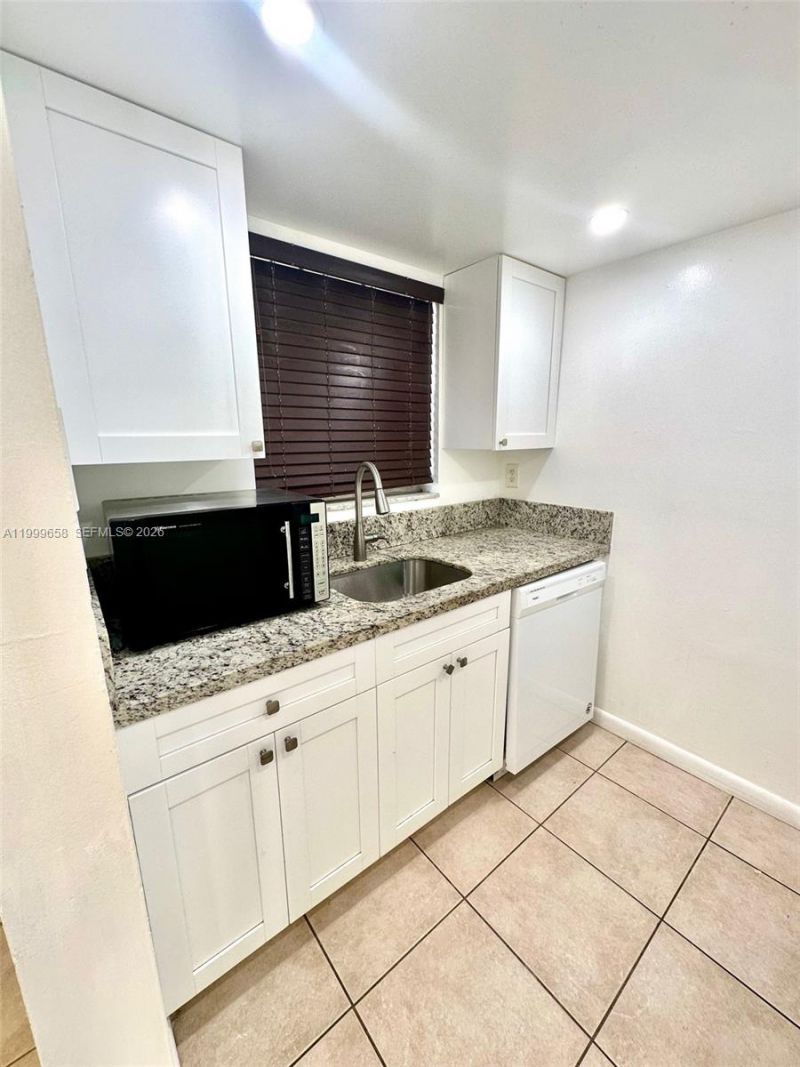8550 SW 109th Ave, Unit 5-221, Miami, FL 33173 Photo