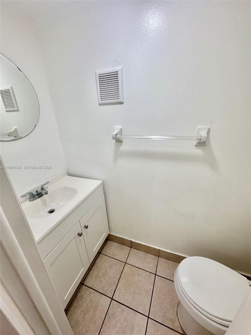 8550 SW 109th Ave, Unit 5-221, Miami, FL 33173 Photo