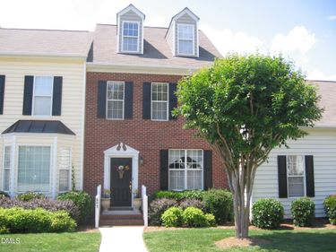 603 Knightsborough Way, Apex, NC 27502