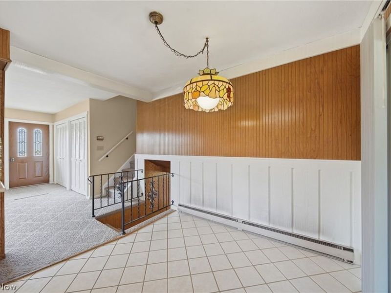 5625 Strausser Street NW, North Canton, OH 44720 Photo 4