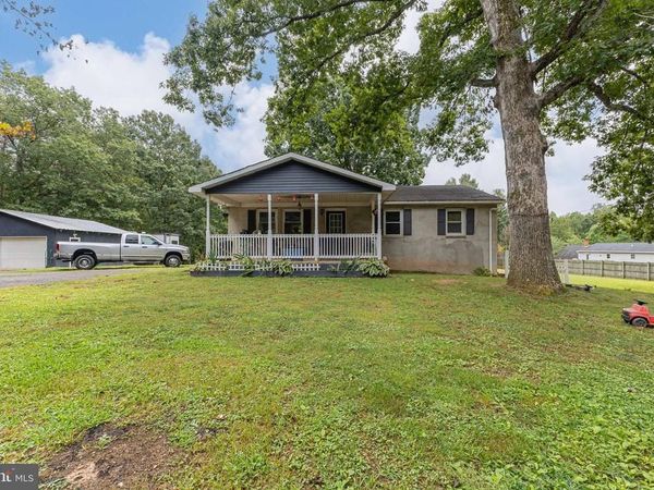 13517 SILVER HILL ROAD , SUMERDUCK, VA 22742