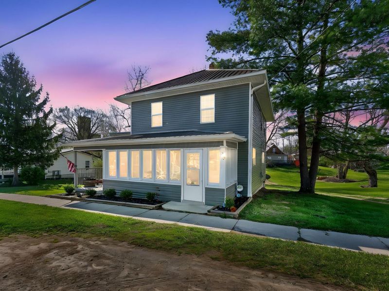 99 W North Street, Ostrander, OH 43061 Photo 4