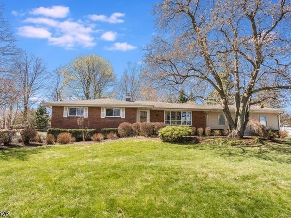 1334 Sussex Tpke, Randolph, NJ 07869