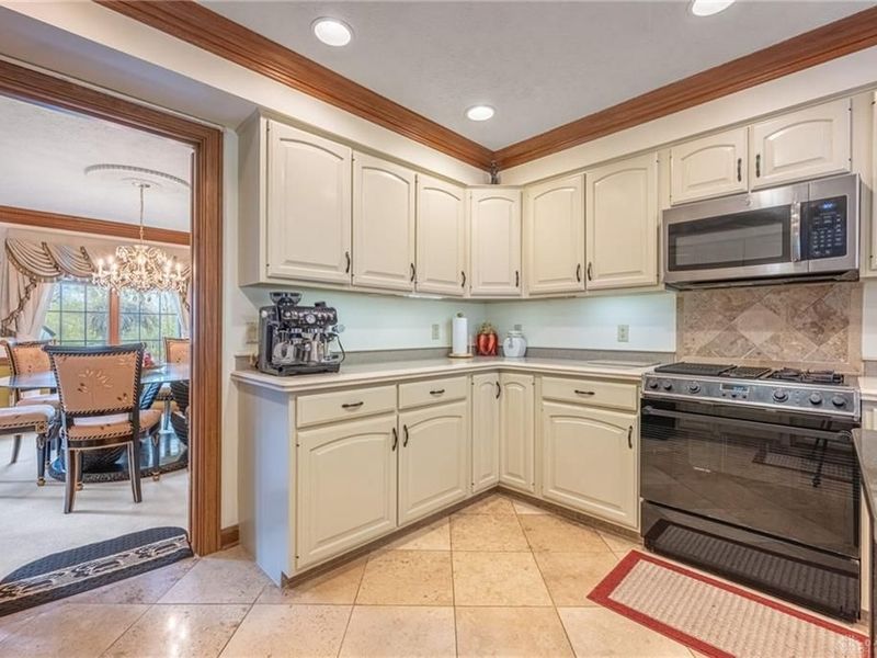 861 Kelsey Court, Washington Township, OH 45458 Photo 14