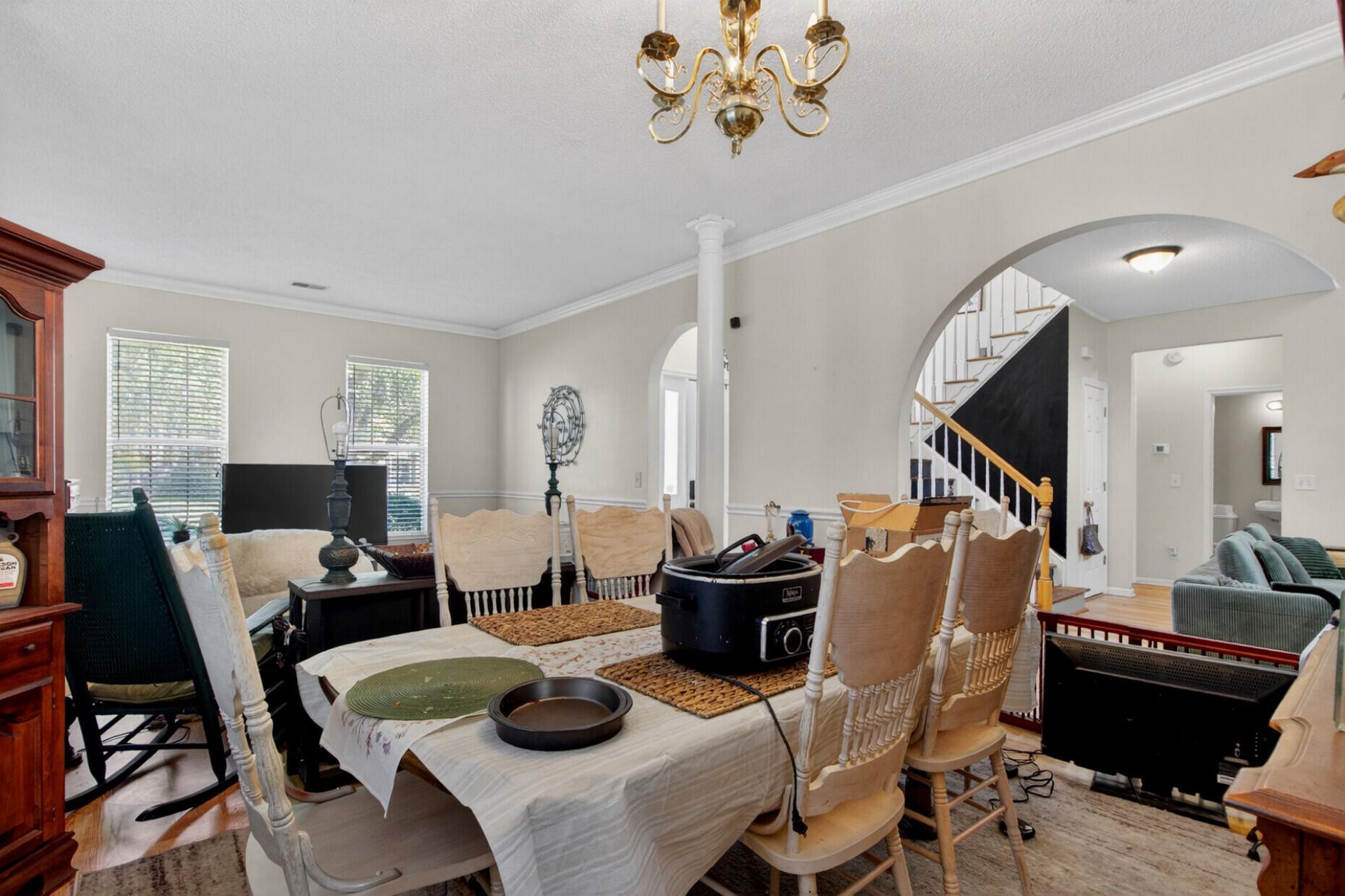 5400 Dwight Drive Photo 11