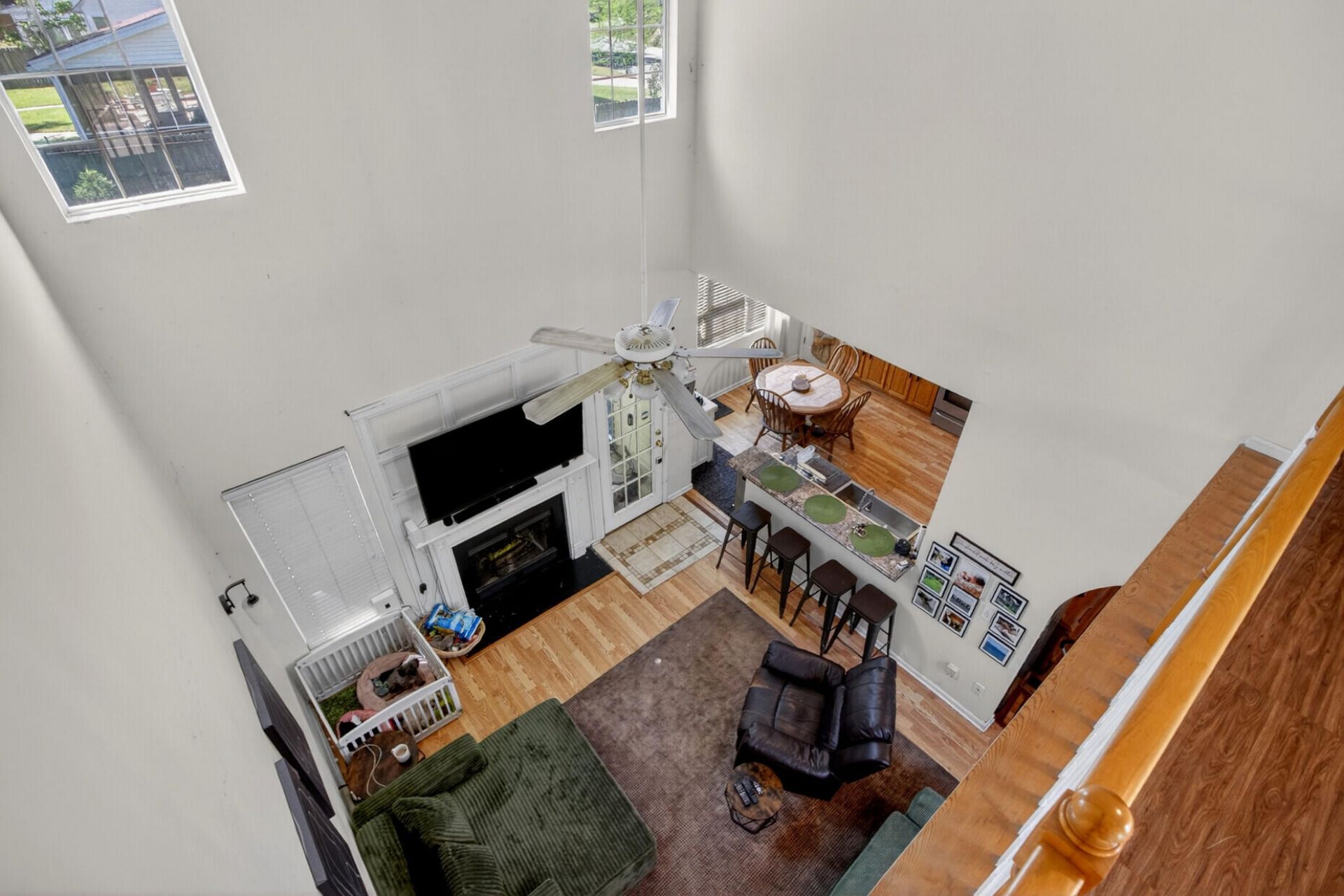 5400 Dwight Drive Photo 26