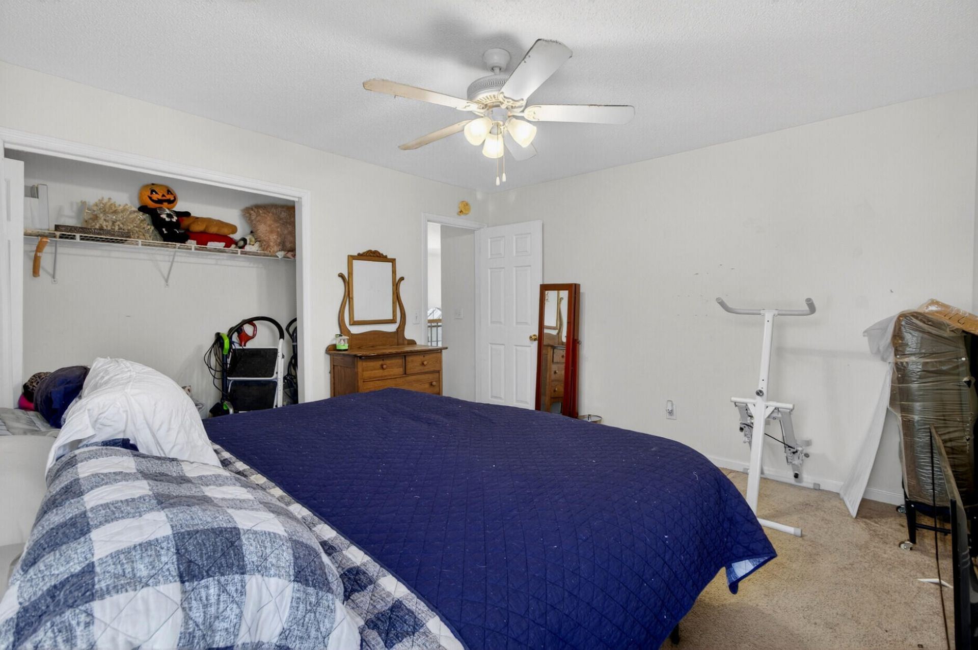 5400 Dwight Drive Photo 34