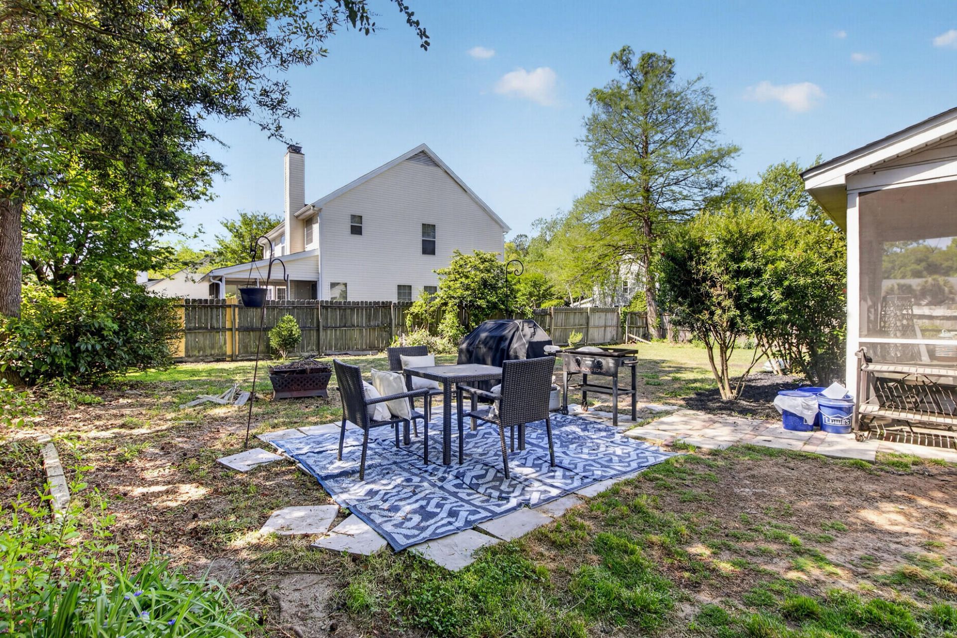 5400 Dwight Drive Photo 36