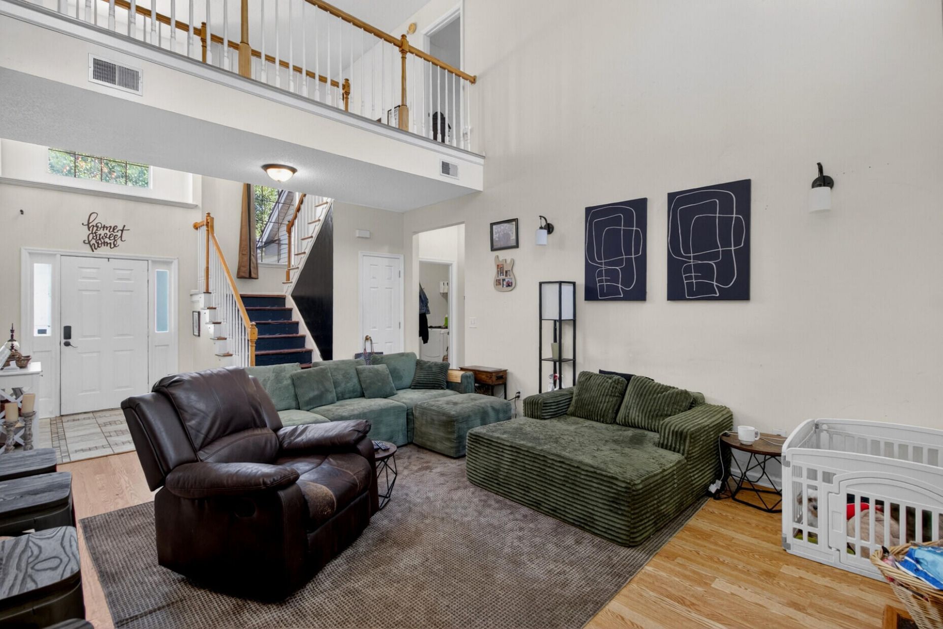 5400 Dwight Drive Photo 9