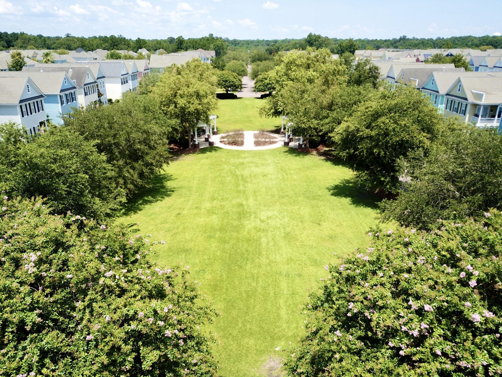 203 Hydrangea Street Photo 40