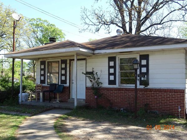 2001 Brown Street , Little Rock, AR 72204