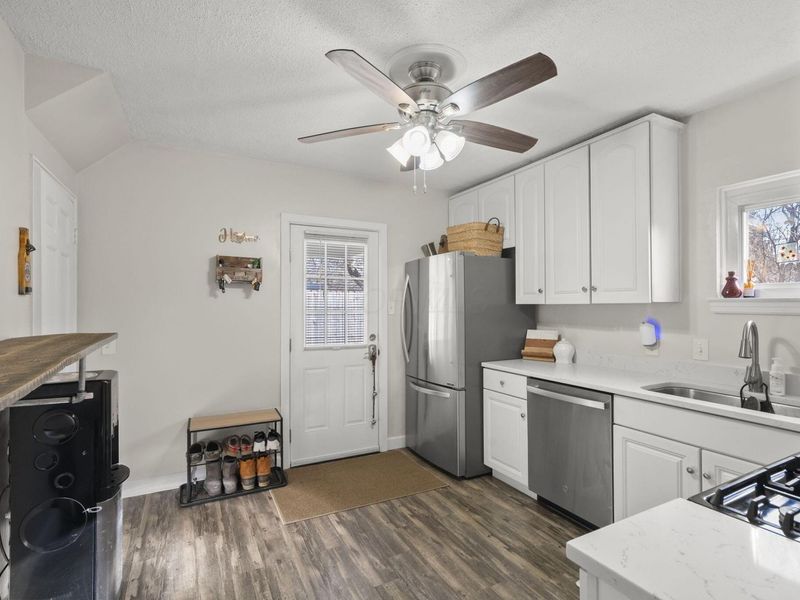 4896 Elks Drive, Columbus, OH 43214 Photo 12