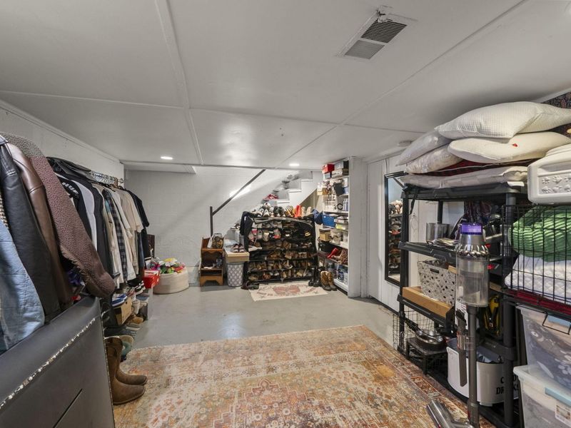 4896 Elks Drive, Columbus, OH 43214 Photo 24