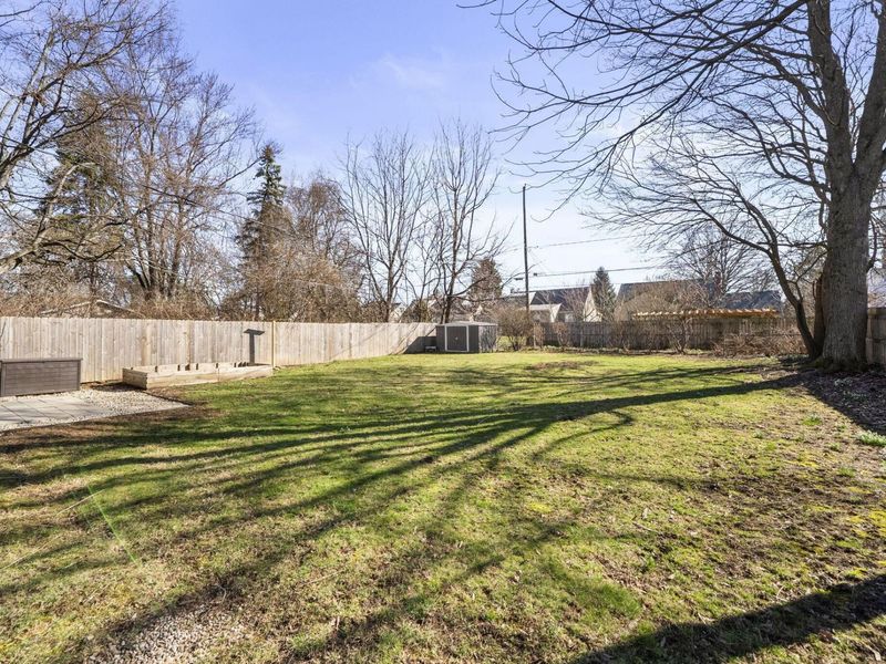 4896 Elks Drive, Columbus, OH 43214 Photo 32