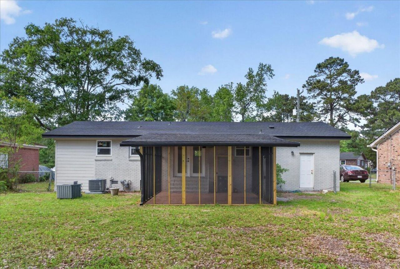 4025 Olivia Drive Photo 27