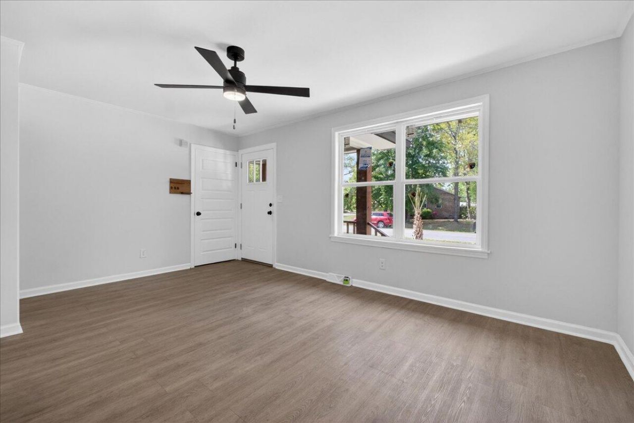 4025 Olivia Drive Photo 7