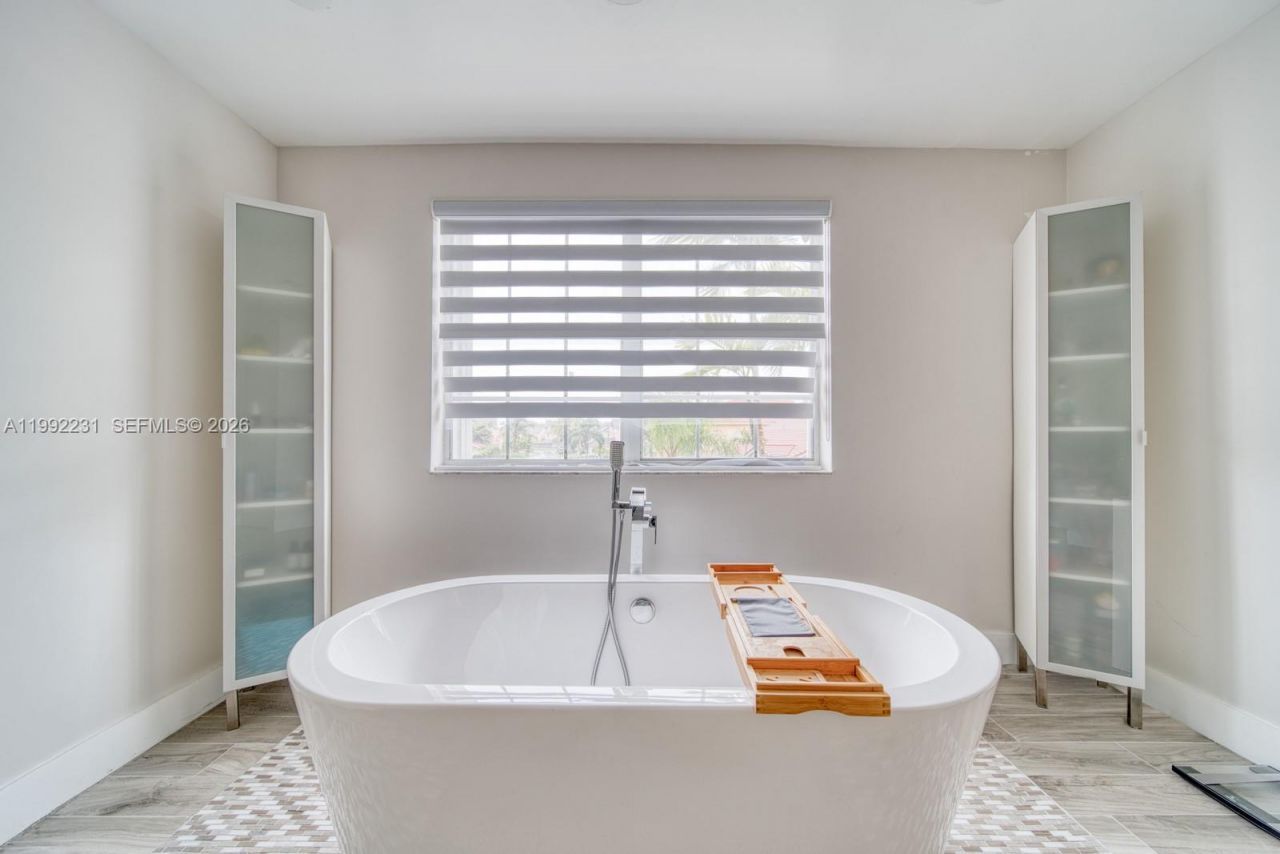 15261 SW 108th Ter, Miami, FL 33196 Photo