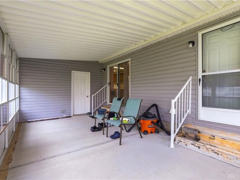 126 South Point Drive, Fairborn, OH 45324 Photo 19