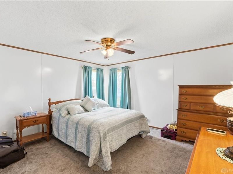 126 South Point Drive, Fairborn, OH 45324 Photo 9