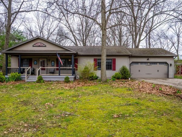 7935 S 122 E, Wolcottville, IN 46795