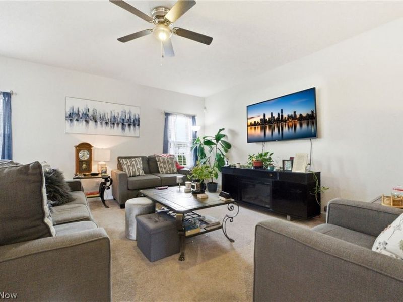 9194 Winfield Lane, North Ridgeville, OH 44039 Photo 12