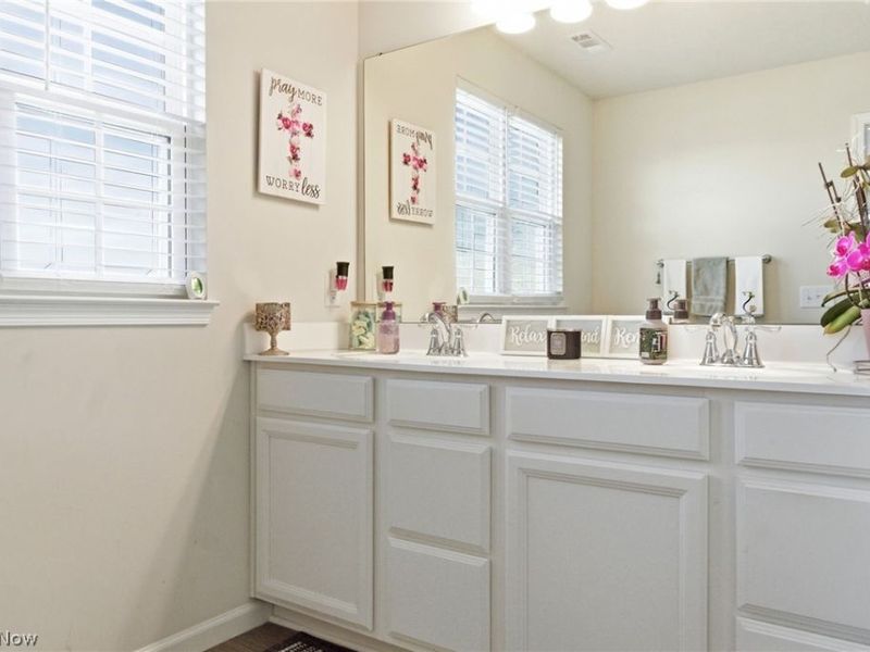 9194 Winfield Lane, North Ridgeville, OH 44039 Photo 24