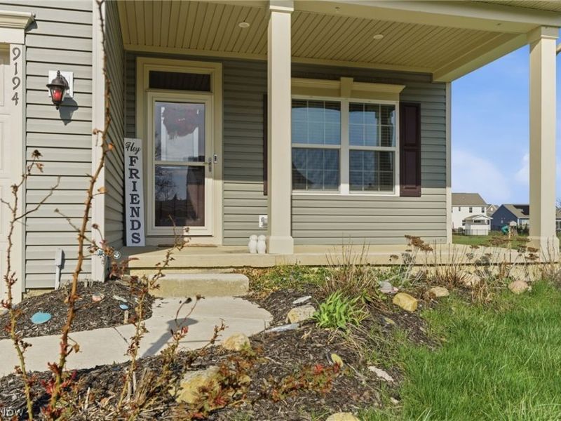 9194 Winfield Lane, North Ridgeville, OH 44039 Photo 3