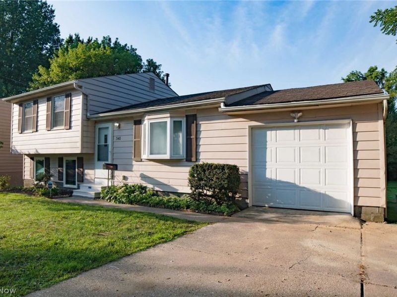 348 Silver Meadows Boulevard , Kent, OH 44240 Photo 1