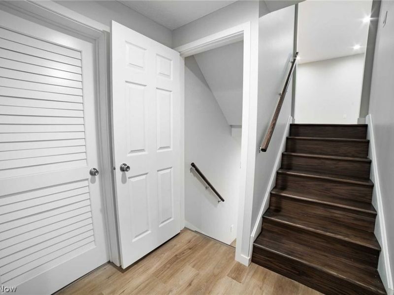 348 Silver Meadows Boulevard , Kent, OH 44240 Photo 13