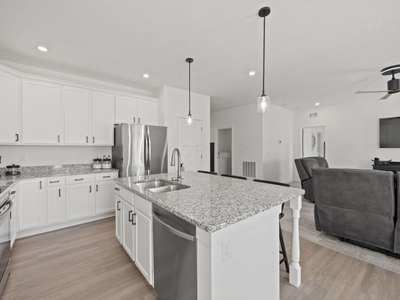 15 Thurber Road , Ashville, OH 43103 Photo 8