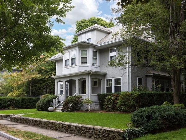 17 Willow St., Unit 17, Belmont, MA 02478