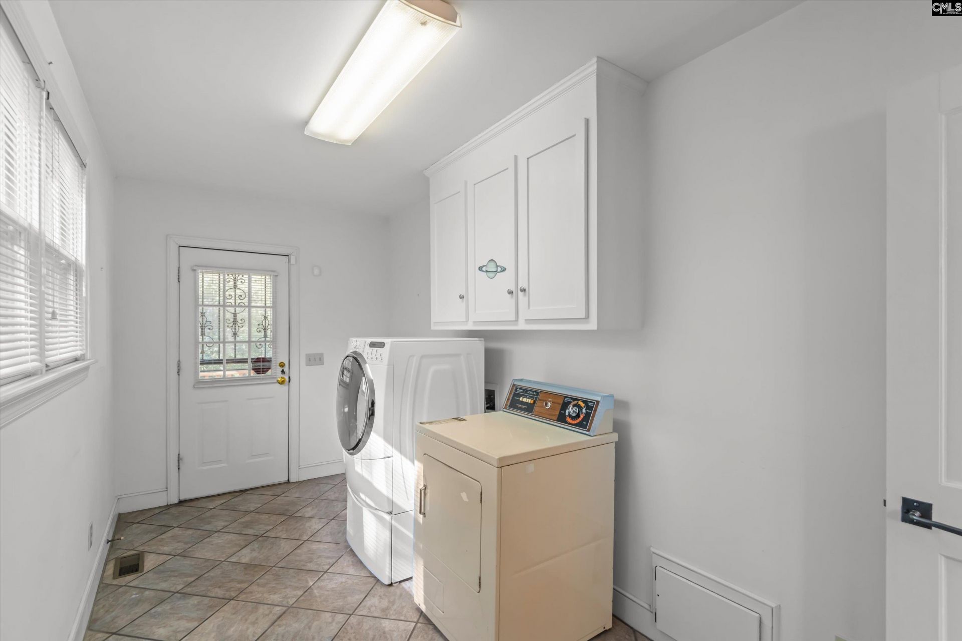 2731 Burney Drive Photo 7