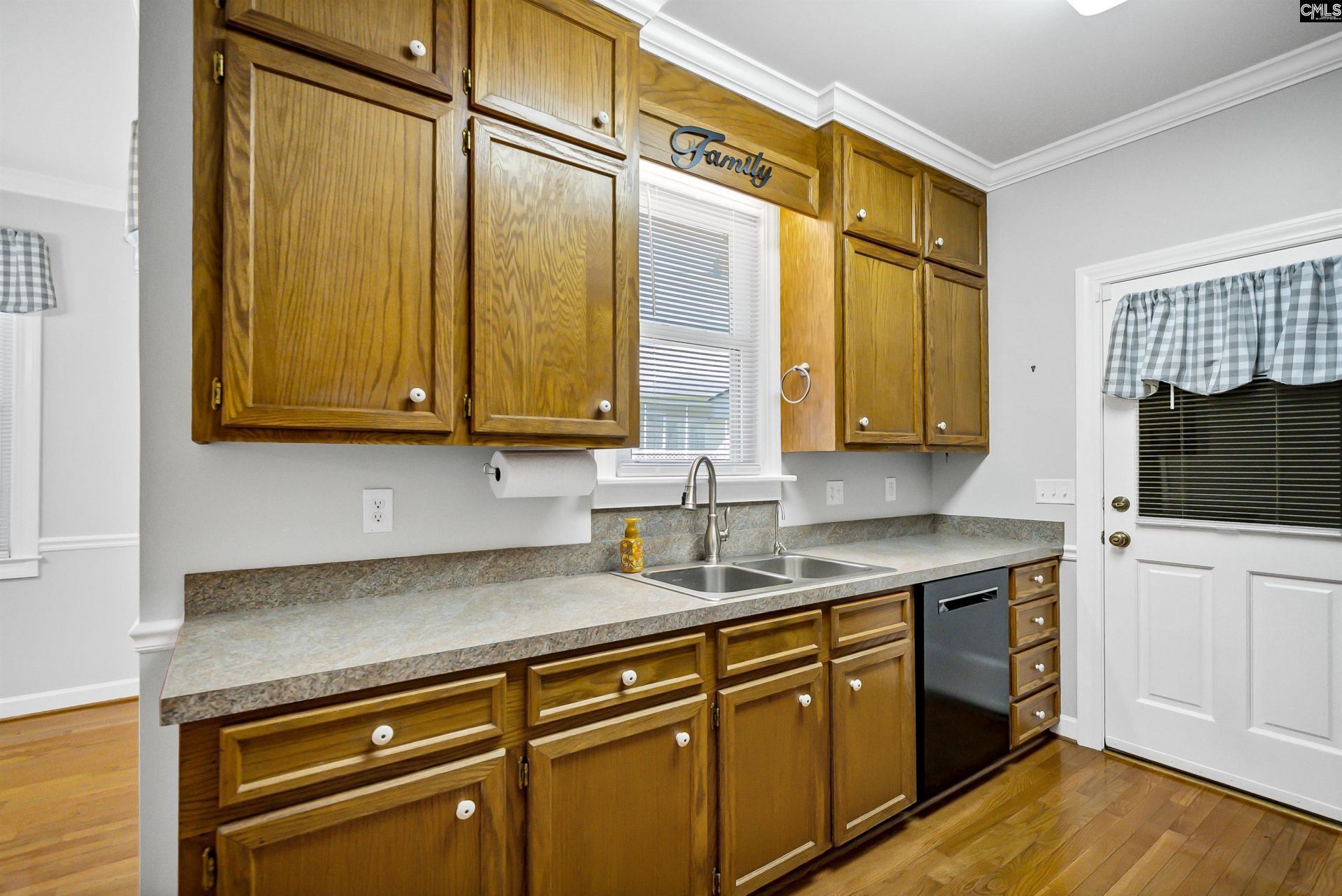 722 Moss Creek Drive Photo 14