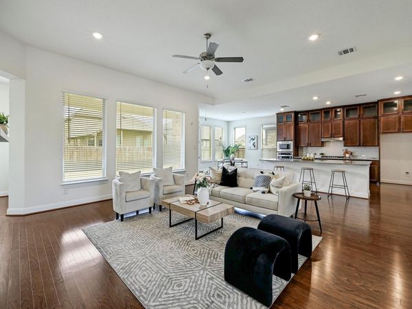 5704 Monrovia LN, Pflugerville, TX 78660