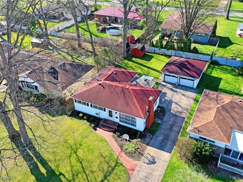 1737 Westwood Drive NW, Warren, OH 44485 Photo 2