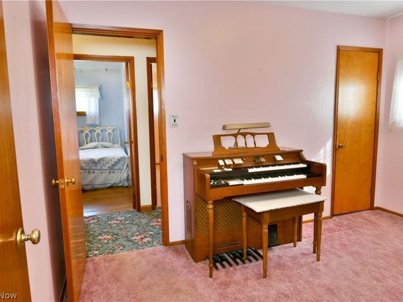 1737 Westwood Drive NW, Warren, OH 44485 Photo 21