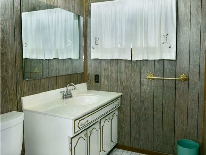 1737 Westwood Drive NW, Warren, OH 44485 Photo 27