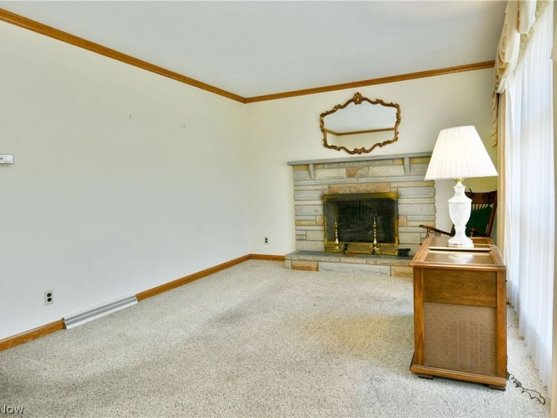 1737 Westwood Drive NW, Warren, OH 44485 Photo 3