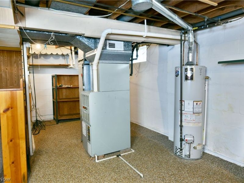 1737 Westwood Drive NW, Warren, OH 44485 Photo 34