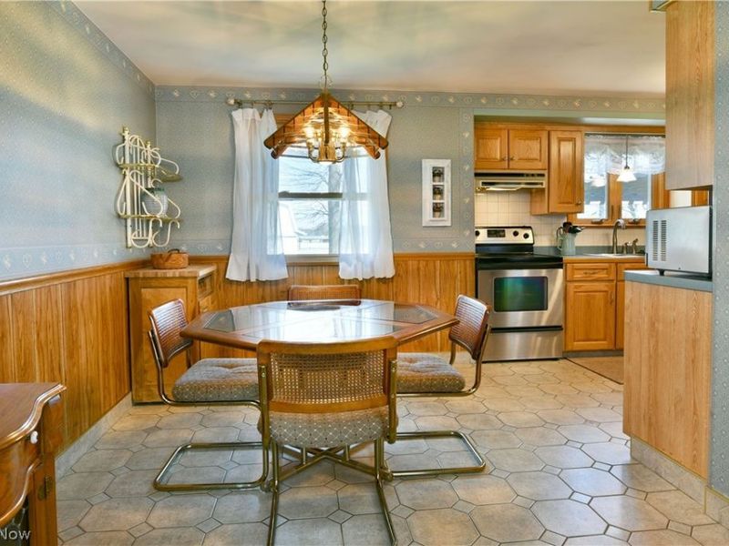 834 Pleasant Street, Warren, OH 44483 Photo 12