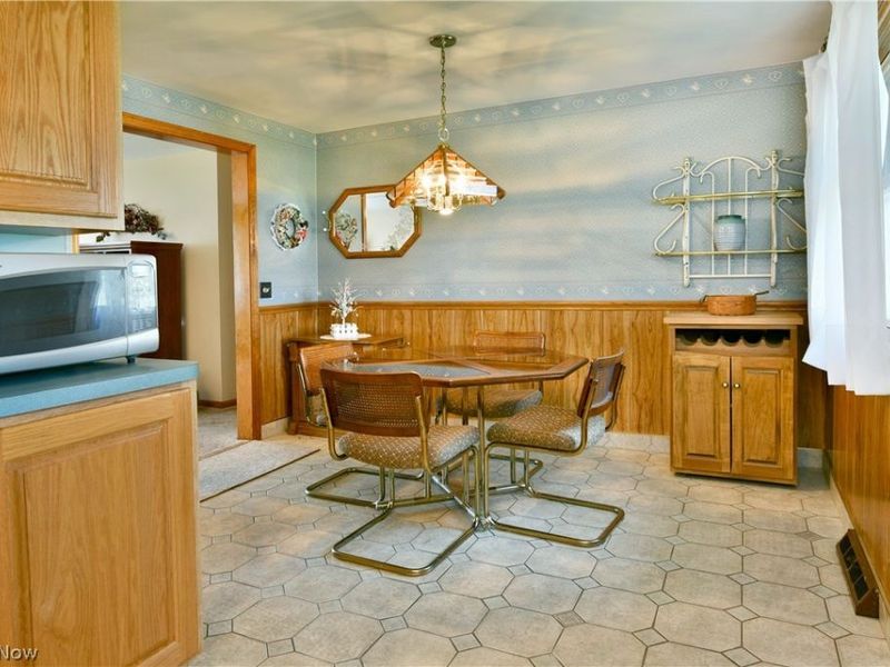 834 Pleasant Street, Warren, OH 44483 Photo 17