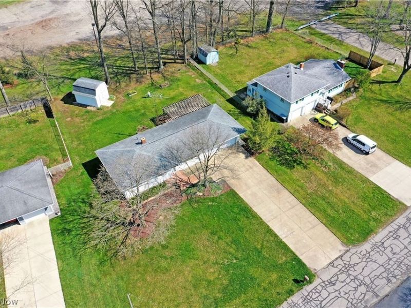 834 Pleasant Street, Warren, OH 44483 Photo 3