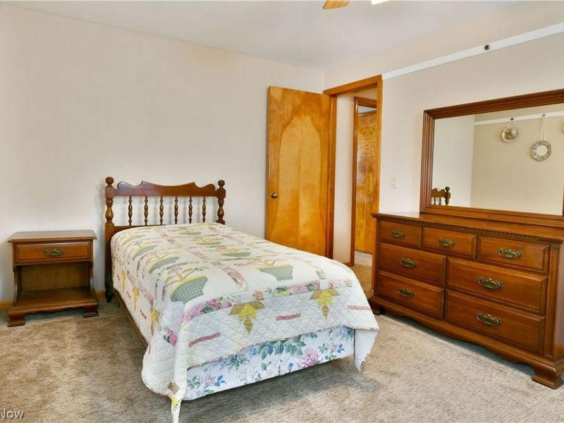 834 Pleasant Street, Warren, OH 44483 Photo 32