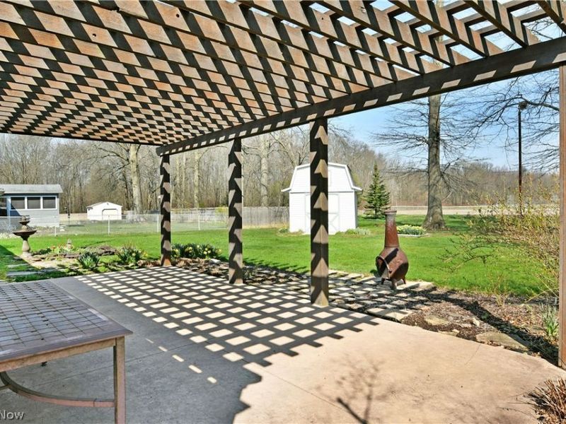 834 Pleasant Street, Warren, OH 44483 Photo 4