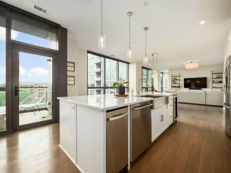 250 W Spring Street , Unit 713, Columbus, OH 43215 Photo 5