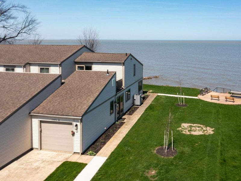 1371 W Cleveland Road, Unit E, Huron, OH 44839 Photo 1