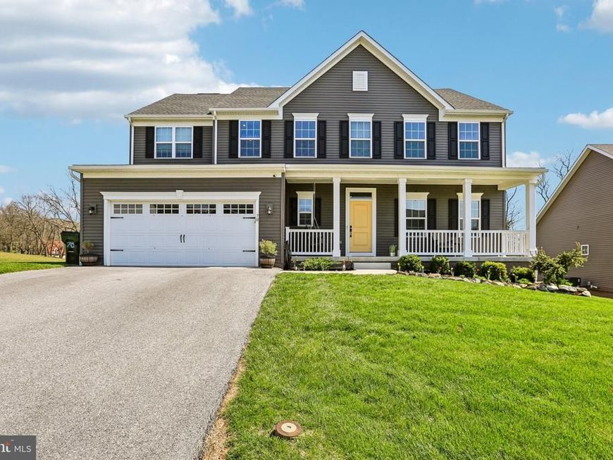 70 Lady Harrington Drive, York, PA 17402 Main Photo