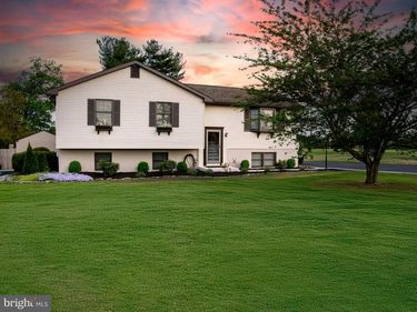 51 S GOLFWOOD AVENUE, CARNEYS POINT, NJ 08069